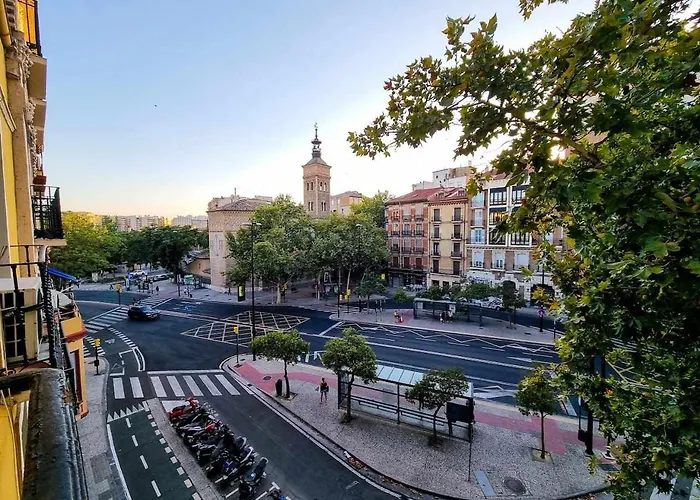 Casa De Goya Turistea Apartamento *